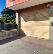 Negozio C1 a Finocchio Via Domanico 50 mq