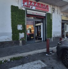 Attività di pizzeria in Via di Torrenova